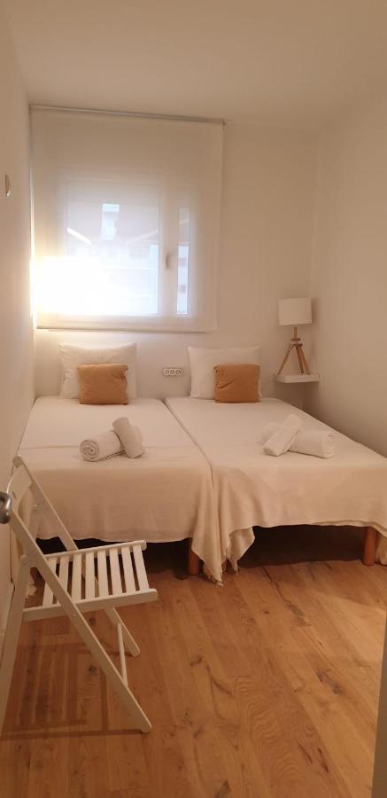 Apartamento Completo Con Piscina Terraza Vistas Del Mar Badalona Exteriör bild