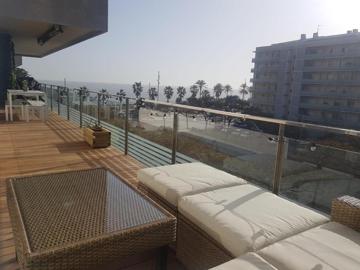 Apartamento Completo Con Piscina Terraza Vistas Del Mar Badalona Exteriör bild